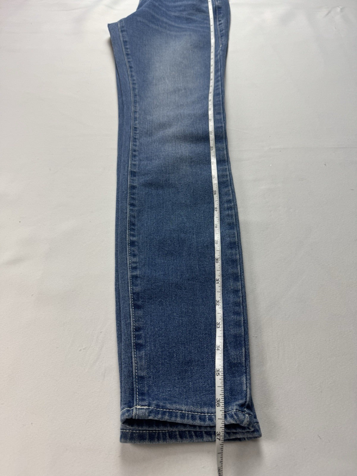 $179 True Religion Women’s Jennie Jeans Studs Skinny Sz 26. (B.156)