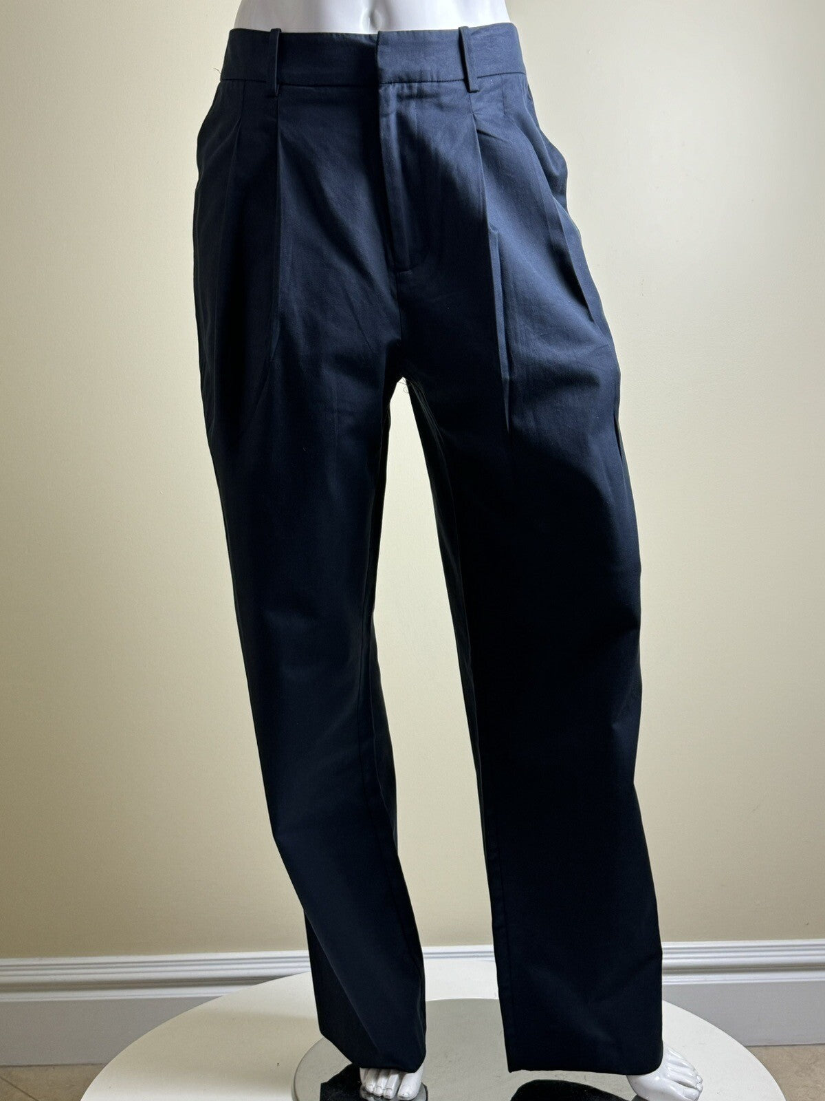 Wayf Women's Navy Pleated Pant Sz S. (75)