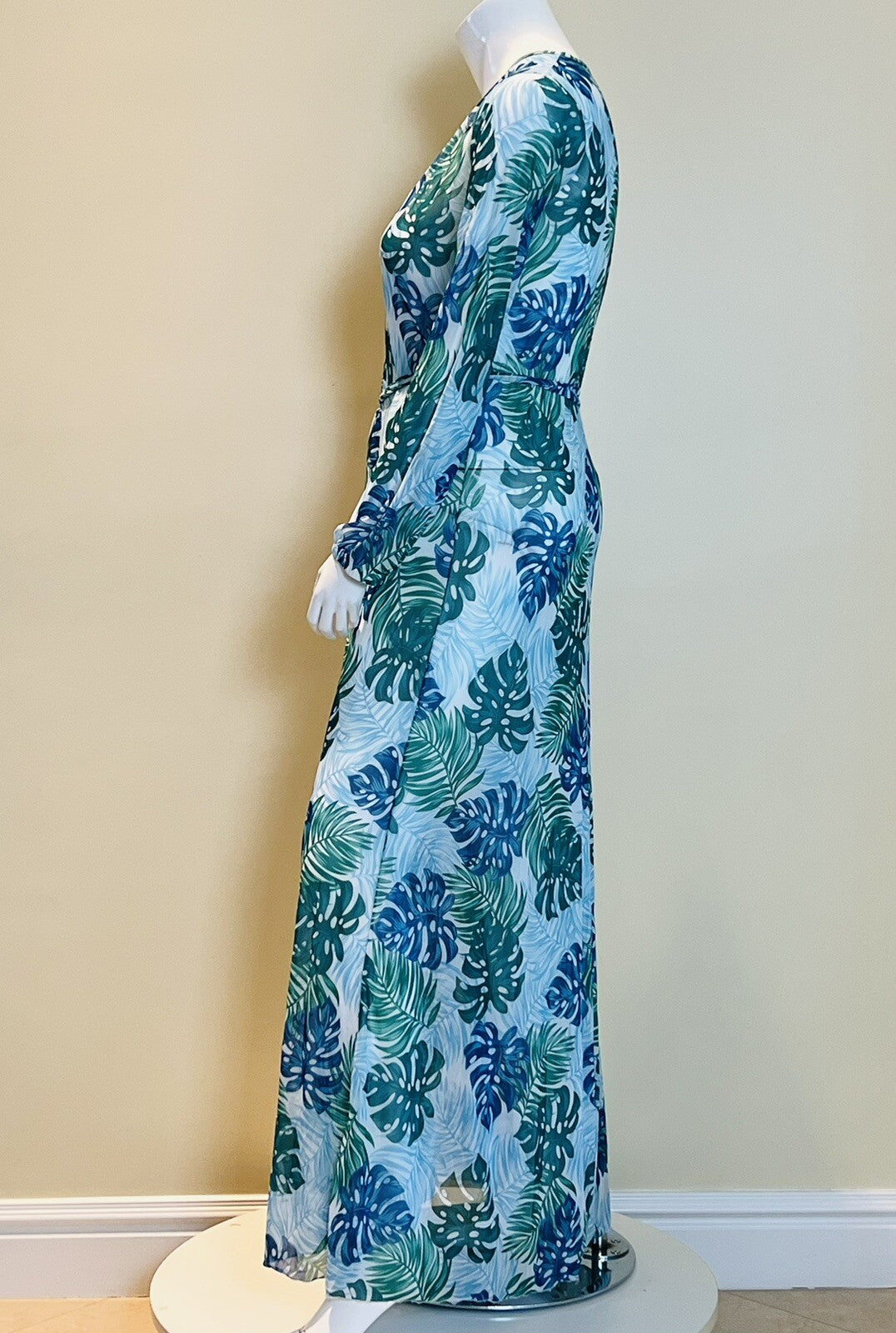 Women’s Long sleeve cover up Size L Green (8)