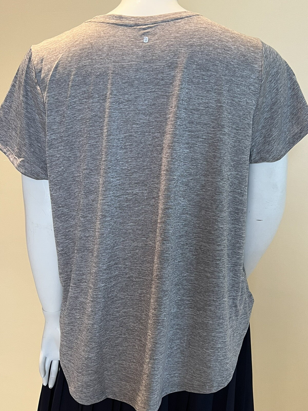3 New Women’s Shirts Tops Sz 3X Blue Gray Beige Blouses (9)