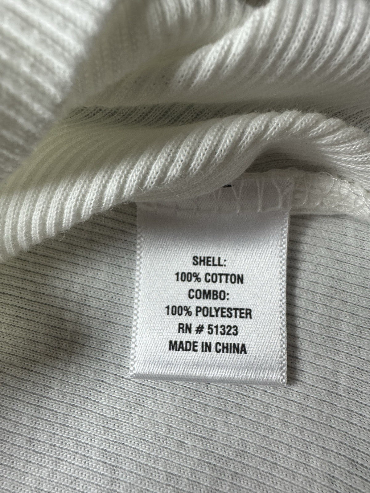 Cece Women's Short Puff-Sleeve Knit Top Sz L. (B.160)