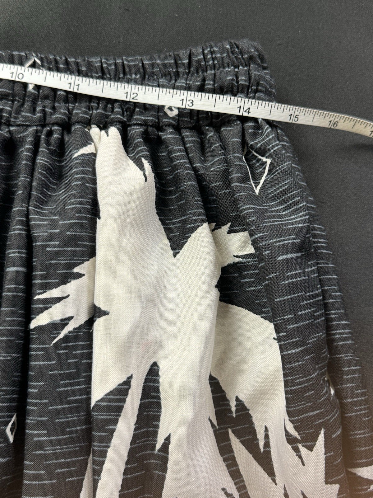 Gypsie Blu Boho Maxi Skirt Ivory Black Mandala Sz L Elastic Waist (B.082)