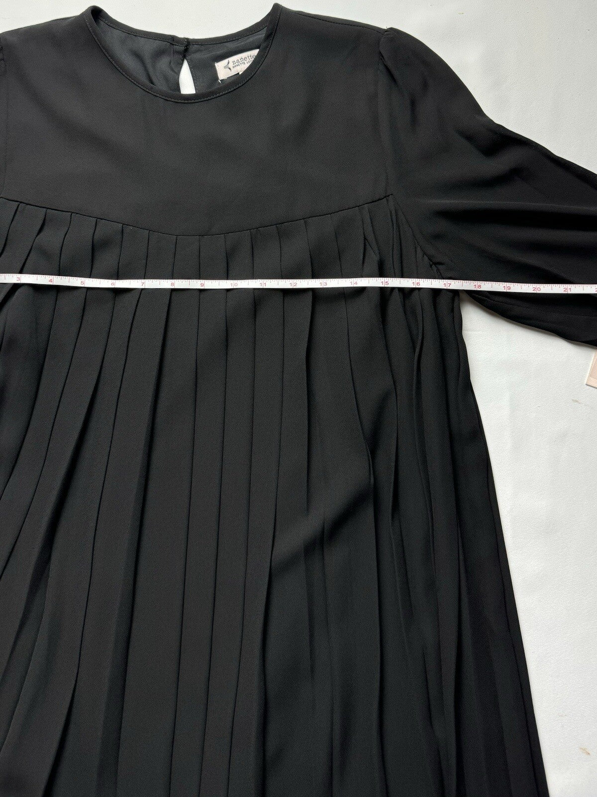 $158 NANETTE LEPORE Pleaded Black Dress Sz 10 (B.55)