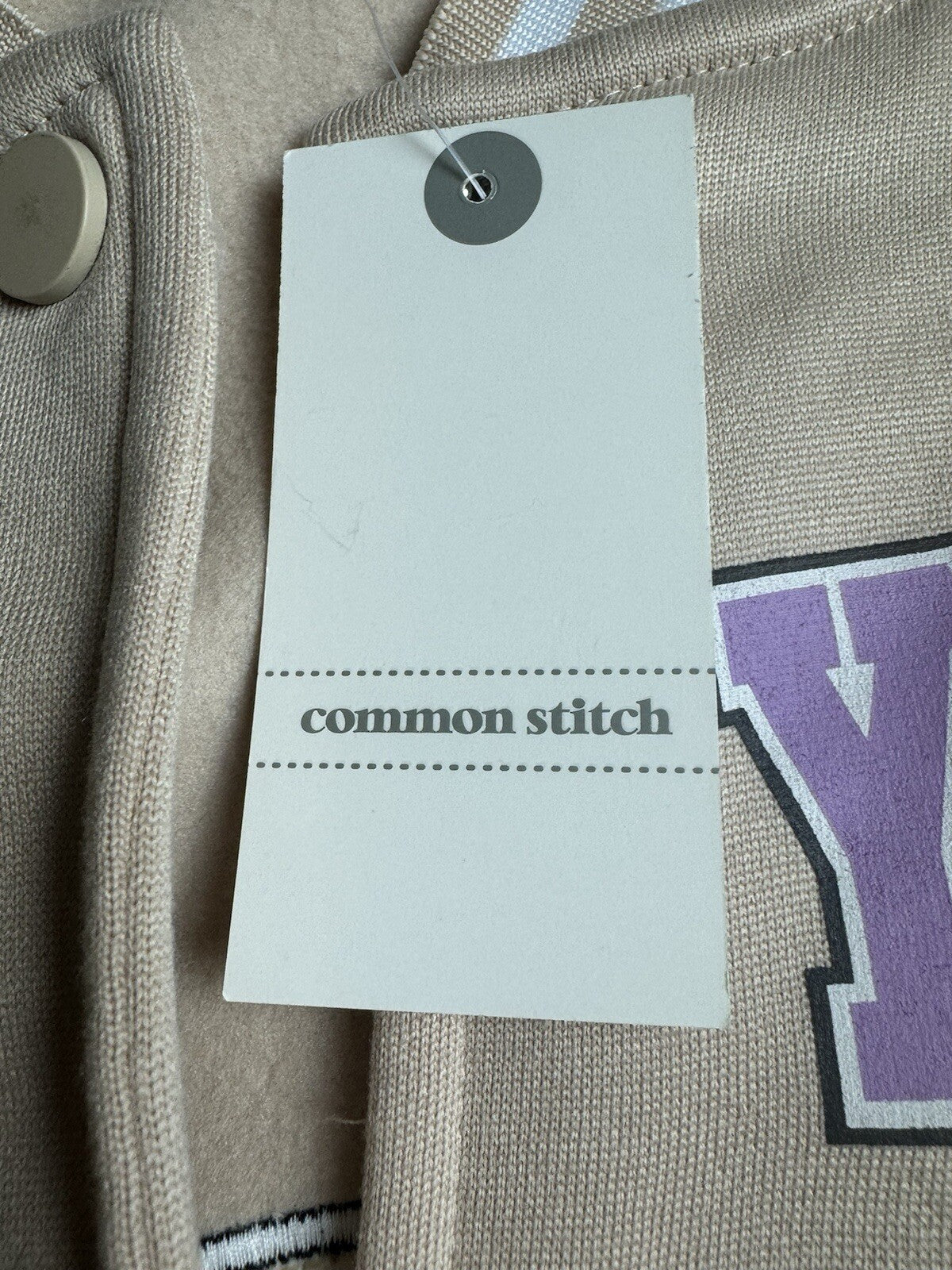 Common Stitch Women’s New York Bear Logo Jacket Sz XL (B.90)