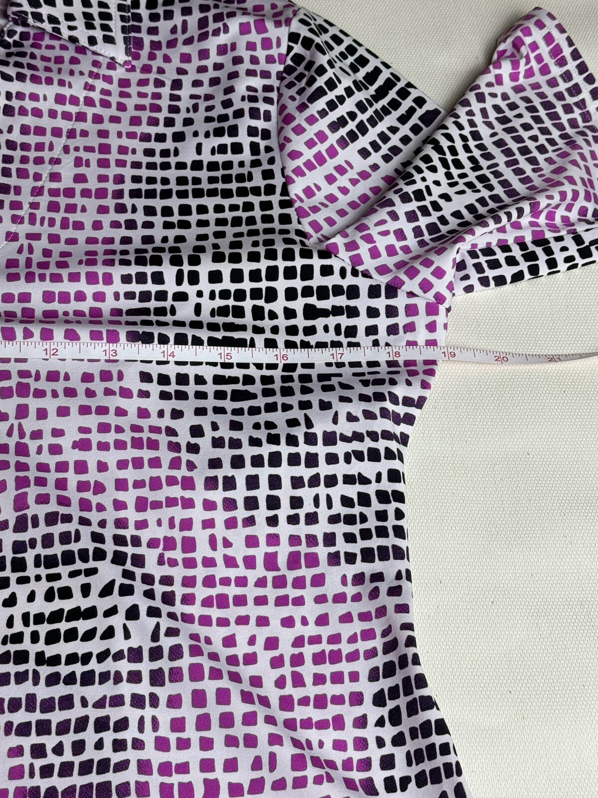 JOFIT Women's Golf Shirt/ Lotus Print Top Size S. (02)