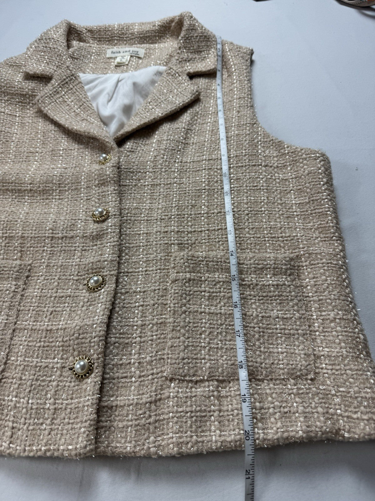 Faith and Joy Women’s Beige Vest Sz L. (B.150)