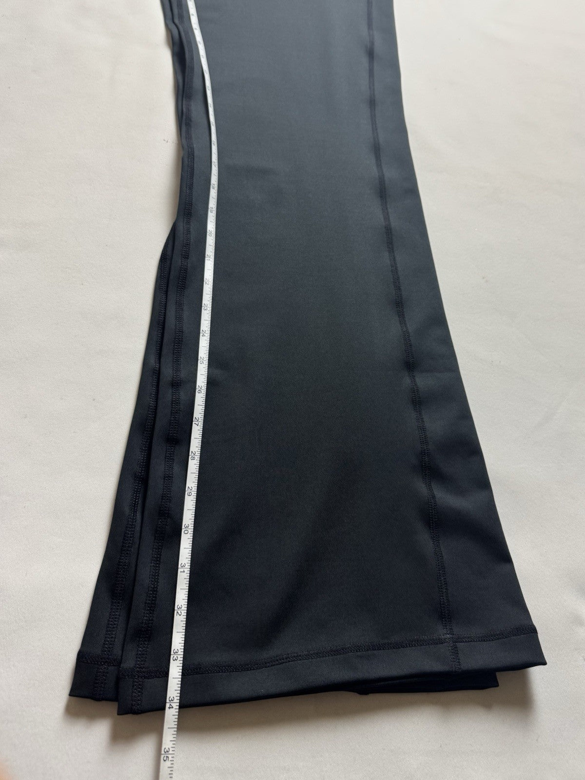 Zero Restriction Women's Yoga Pants Black Sz XL. (B.166)