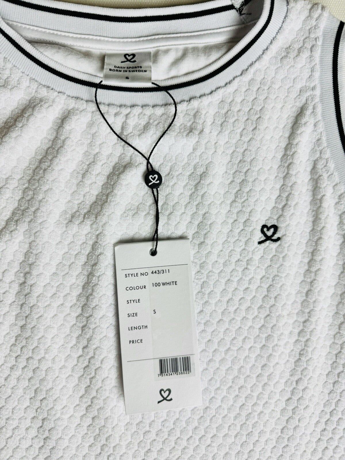 Daily Sports Women’s Golf Dress w/Shorts White Sz S. (18)