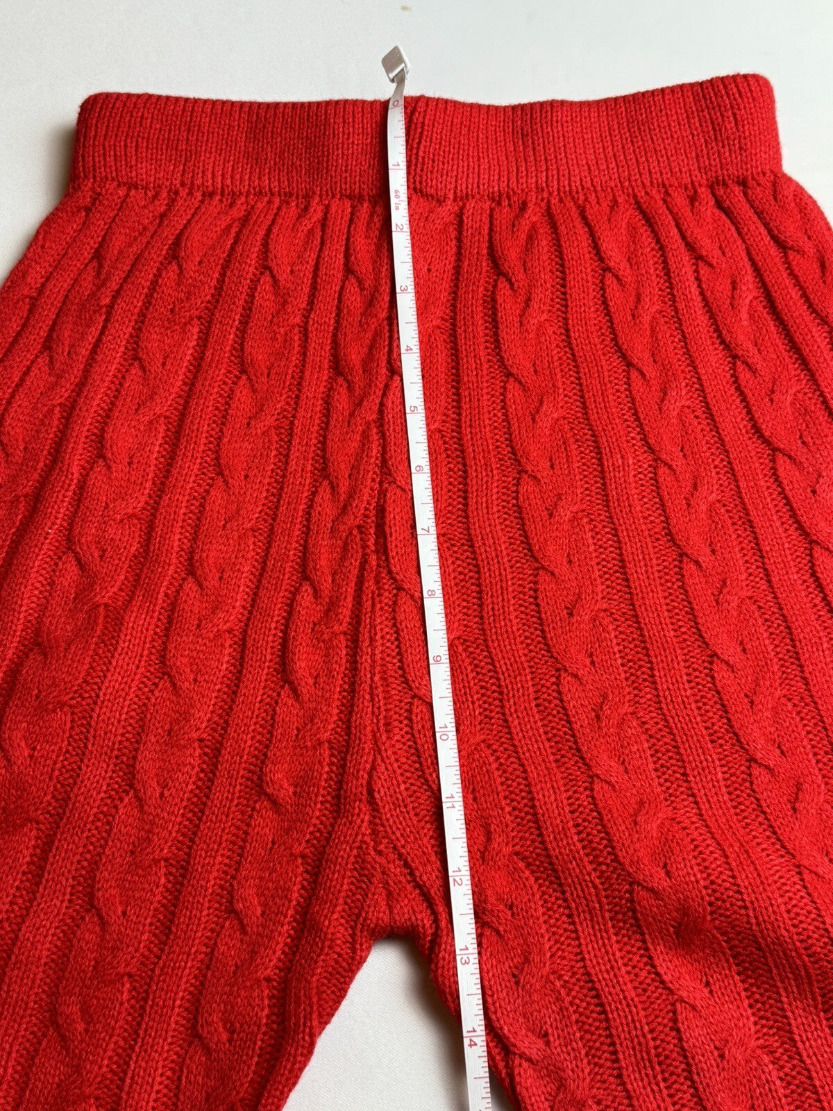 LOVE SENSE Women’s Knit Red Shorts Sz M. (72)
