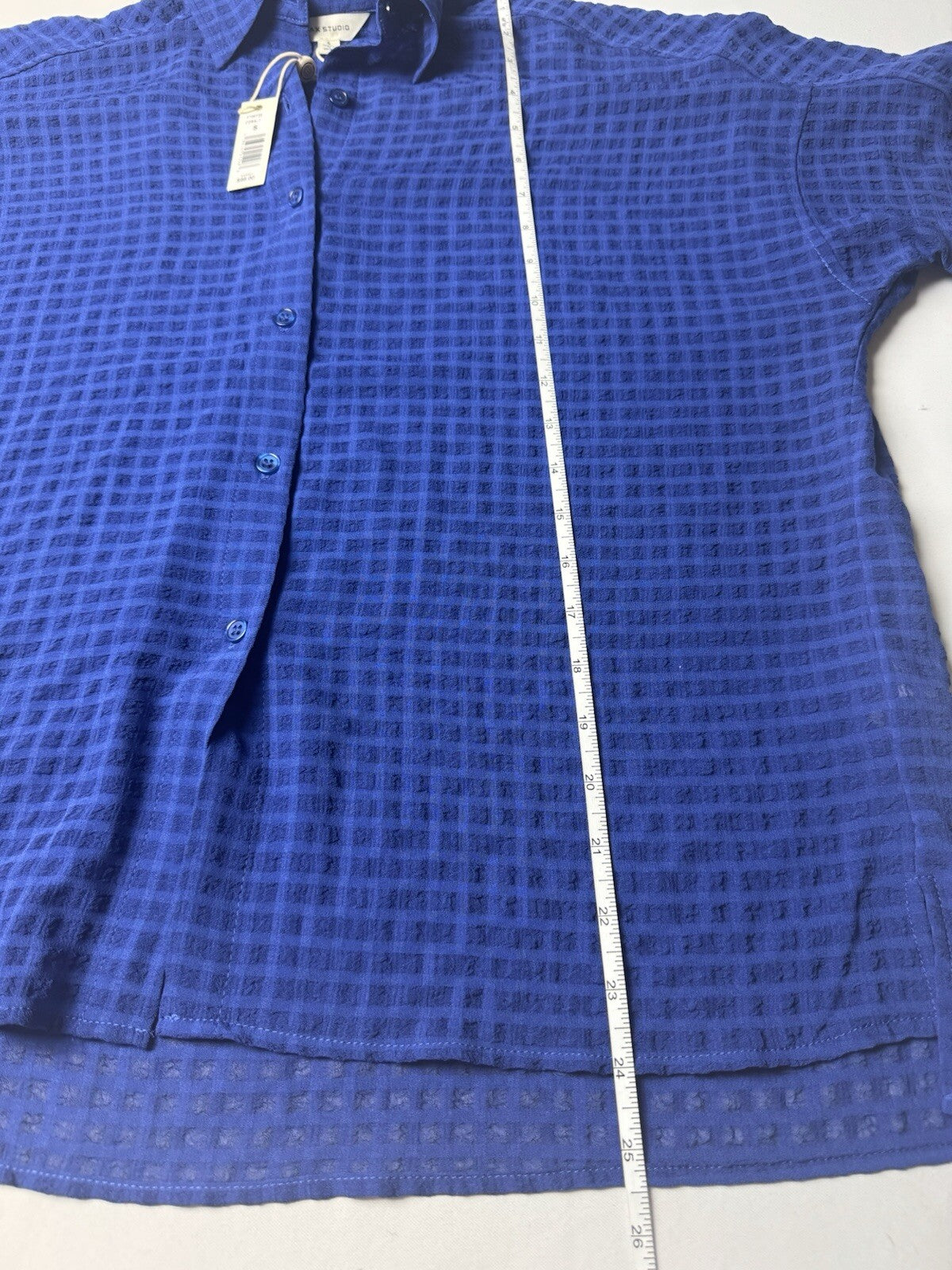 $98 Max Studio Women’s Blue Button Down Shirt Size S. (B.136)