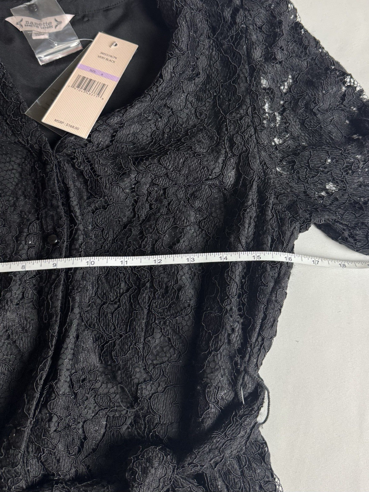 $168 NANETTE LEPORE Lace Black Dress Sz 6. (B.168)