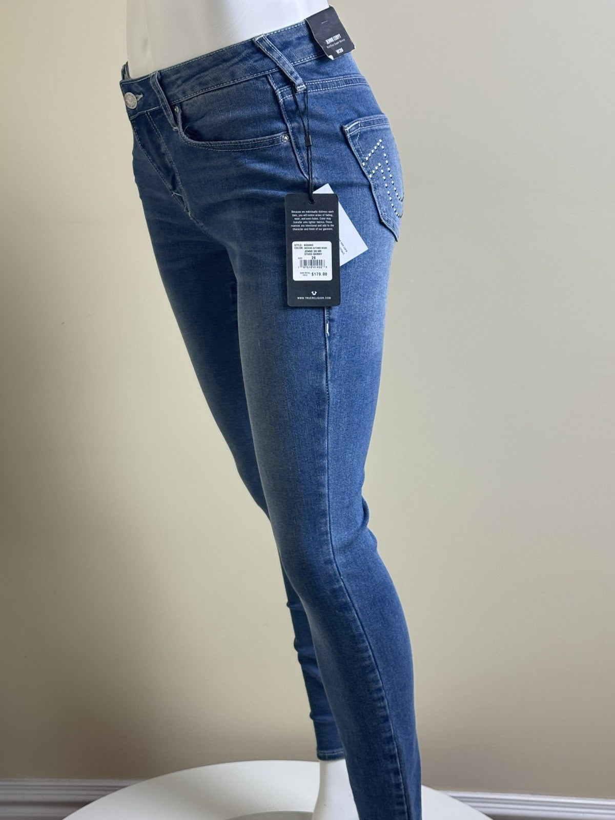 $179 True Religion Women’s Jennie Jeans Studs Skinny Sz 26. (B.156)