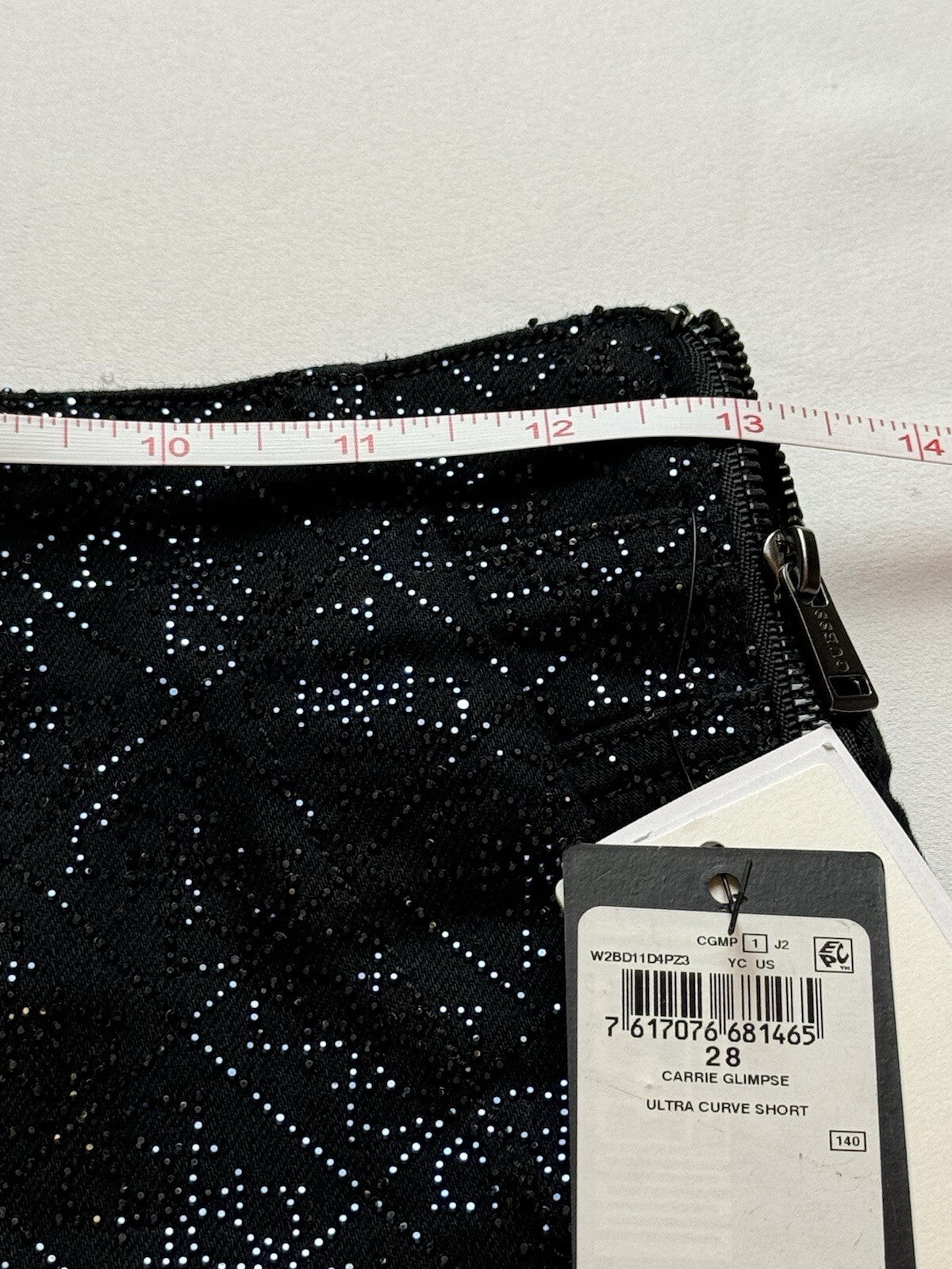$148 Guess Women's Blue Rhinestone Black Shorts Sz 28. (B.173)