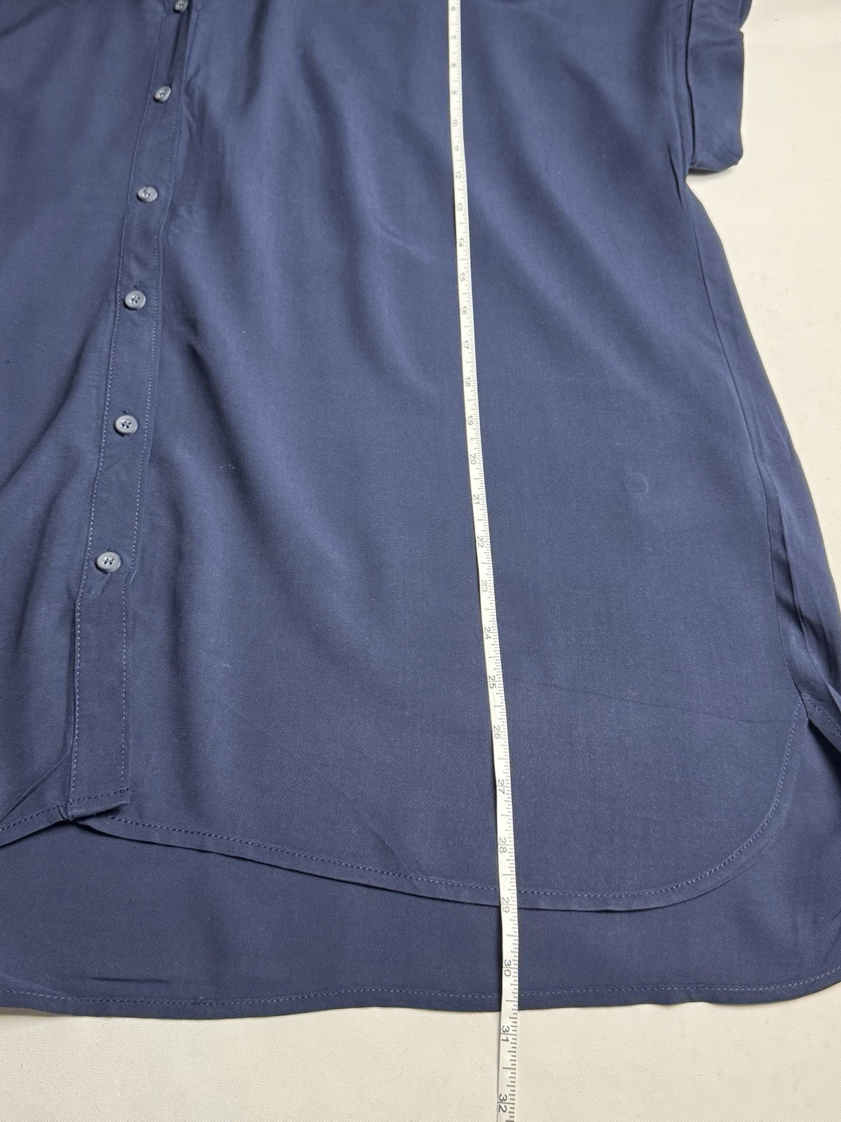 $48 Casa Cabana Womens Button Down Shirt Size M (B.155)