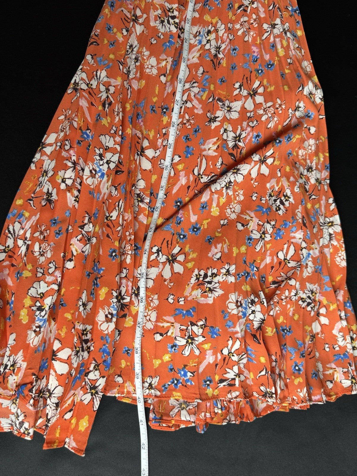 $148 NANETTE LEPORE Orange Pleaded Dress Sz 4 (B.171)