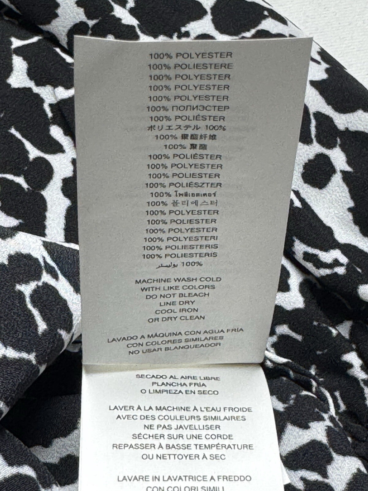 $98 Michael Kors Women’s Blouse Black White Size XL. (B.136)