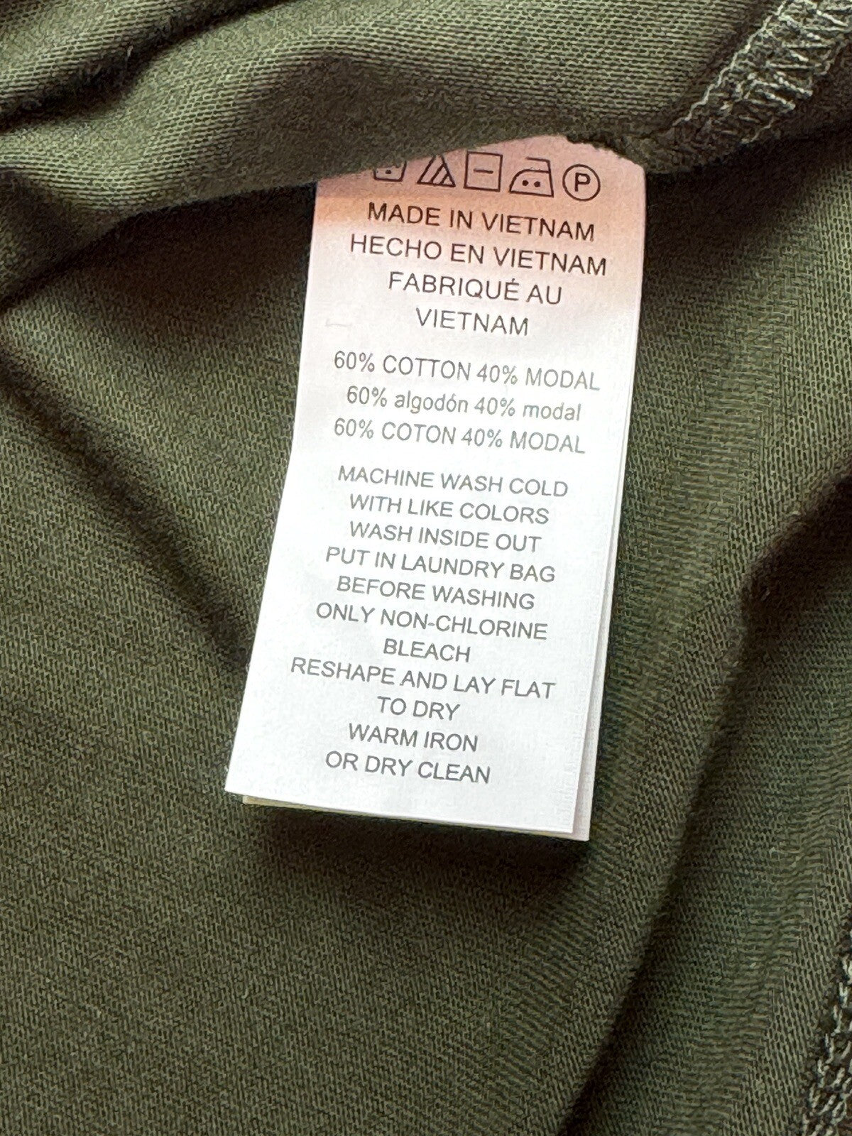 $84 Michael Kors Women’s Top Green Blouse Sz L. (B.75)