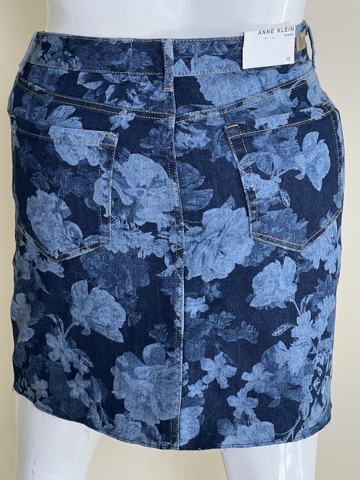Anne Klein Women's Floral Blue Jeans Skirt Sz 12 (B.05)