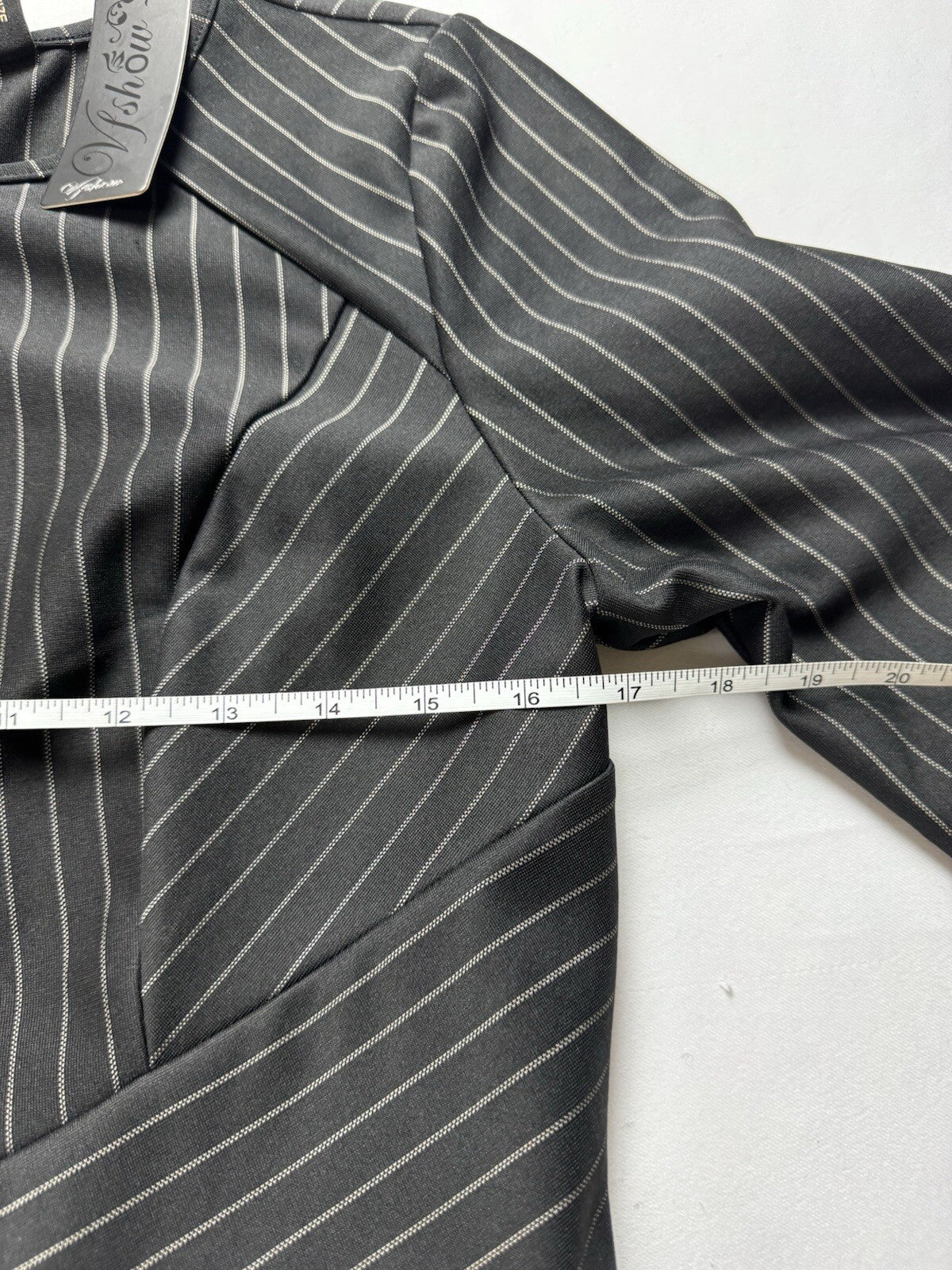 Vfshow Vfemage Stripes Dress Sz L. (B.132)