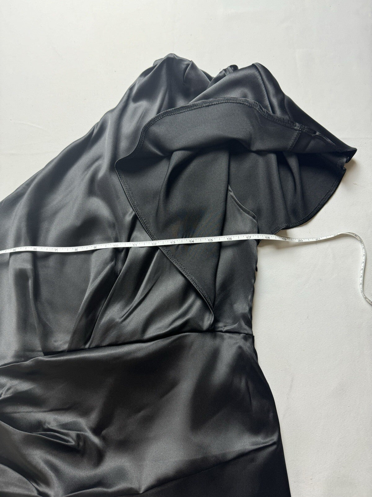 Women’s Black Satin One Shoulder Dress Sz XL (B.107)