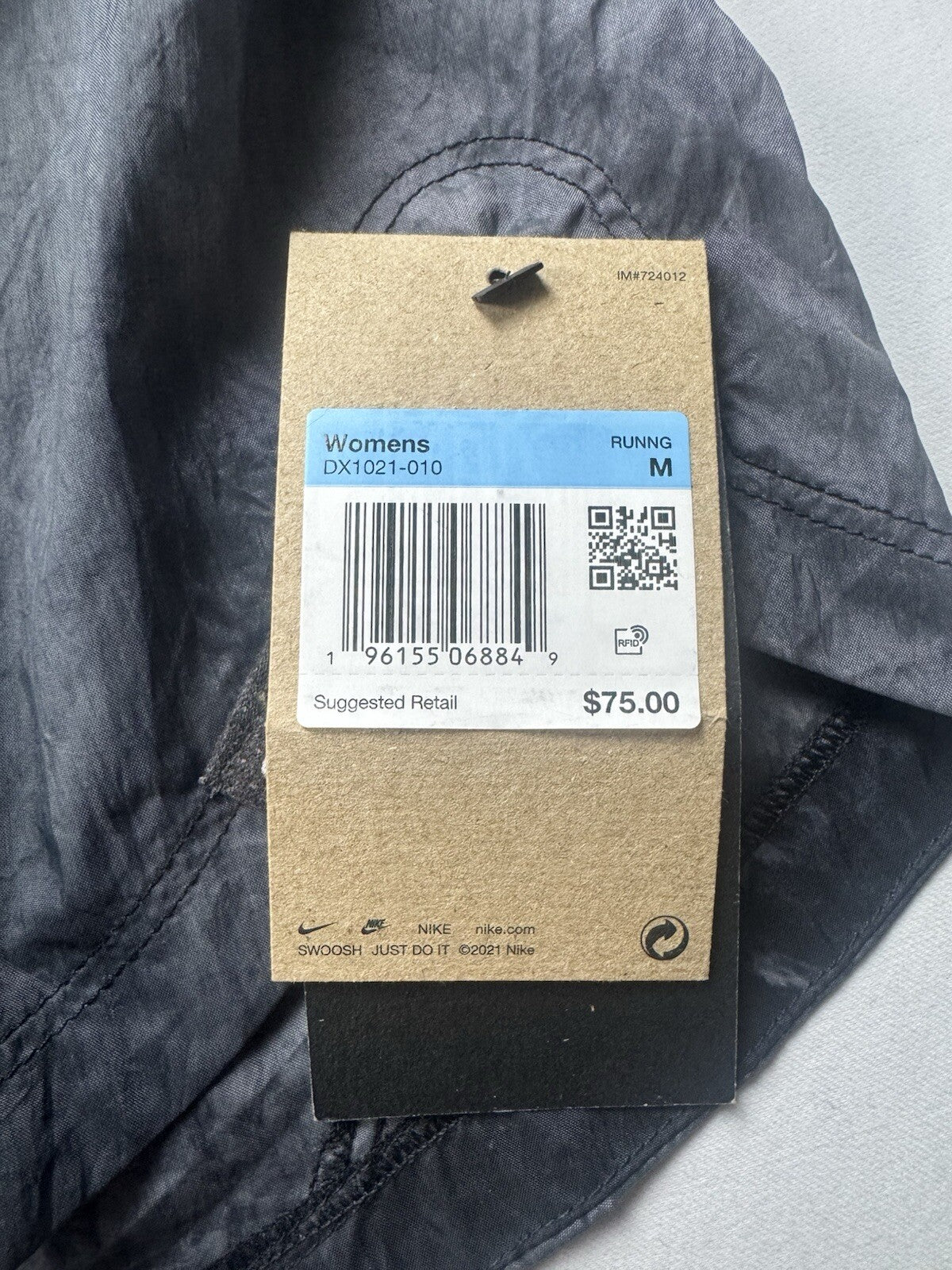 $75 Nike Womens Gray Running Shorts Sz M. . (B.144)