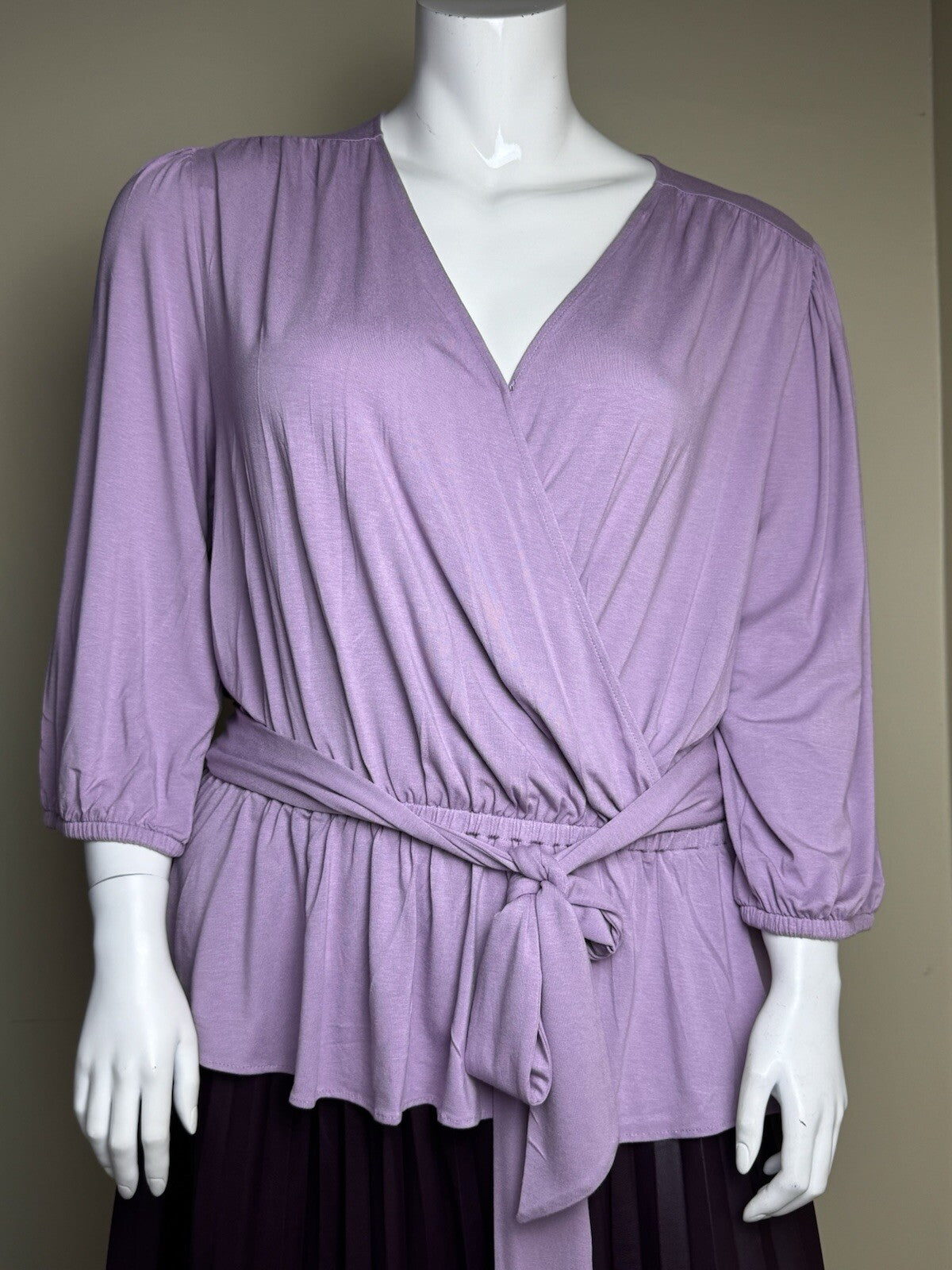 $99 Lauren Ralph Lauren Women’s Blouse Purple Sz 2XL. (B.125)
