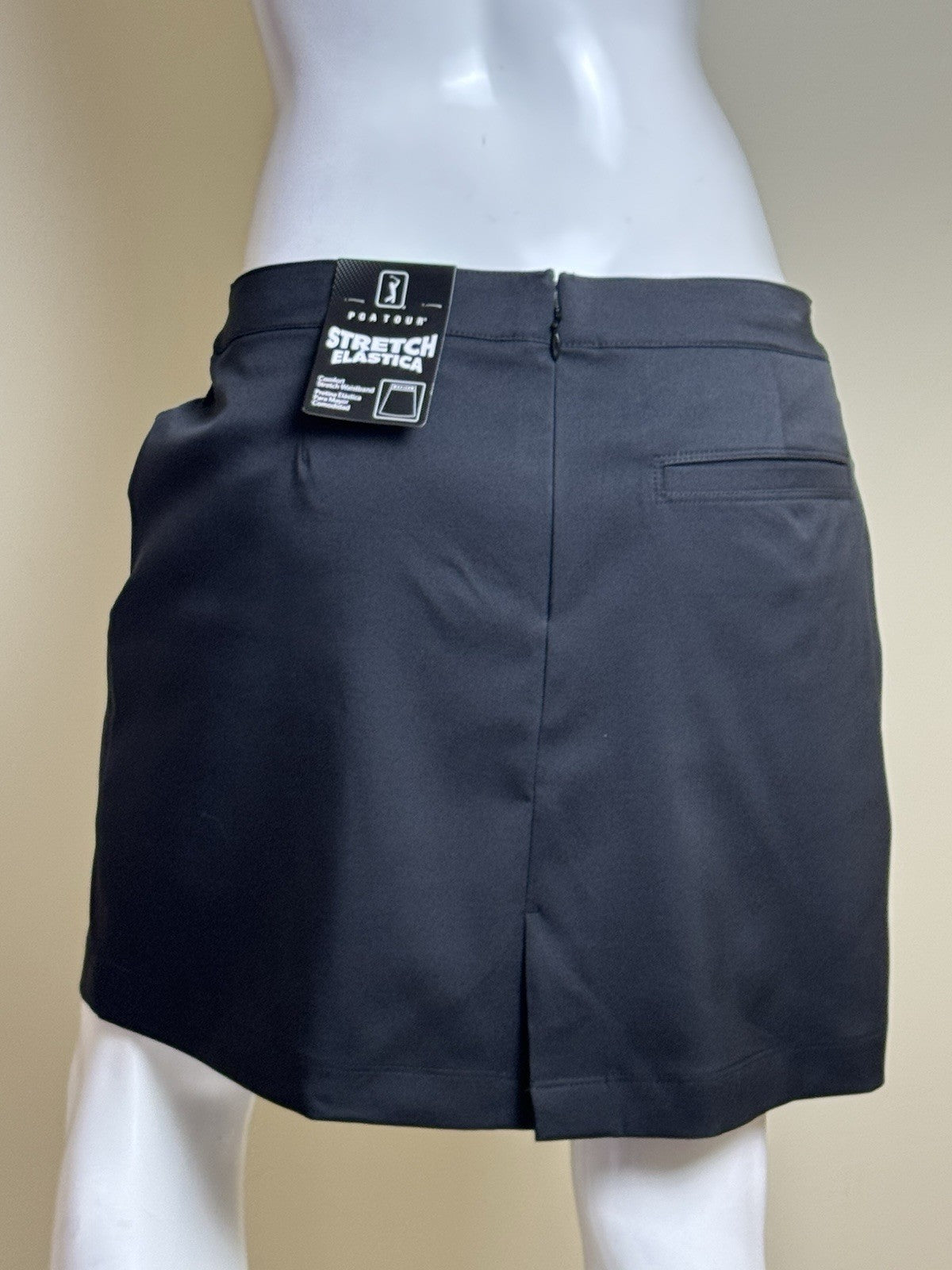 $68 PGA Tour Women’s Golf Skort Gray Pockets Sz 8. (B.044)
