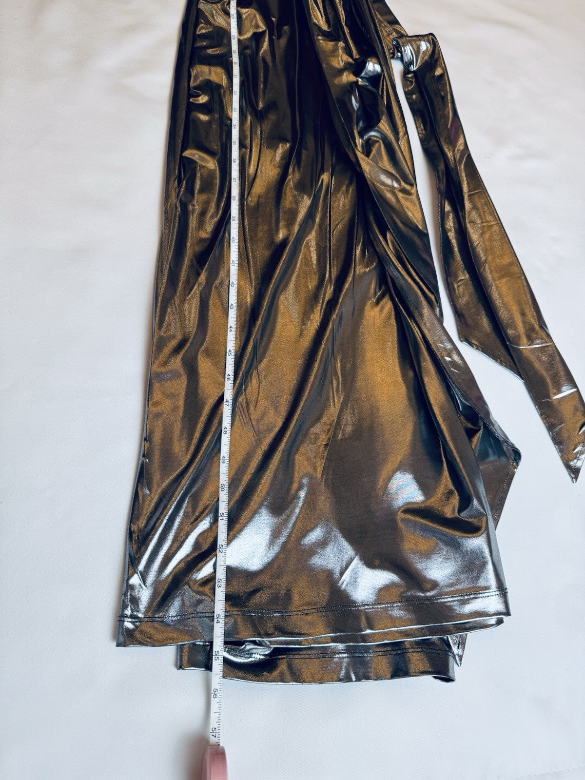 $158 French Connection Jumpsuit Women’s Metallic Silver Sz S. (B.164)