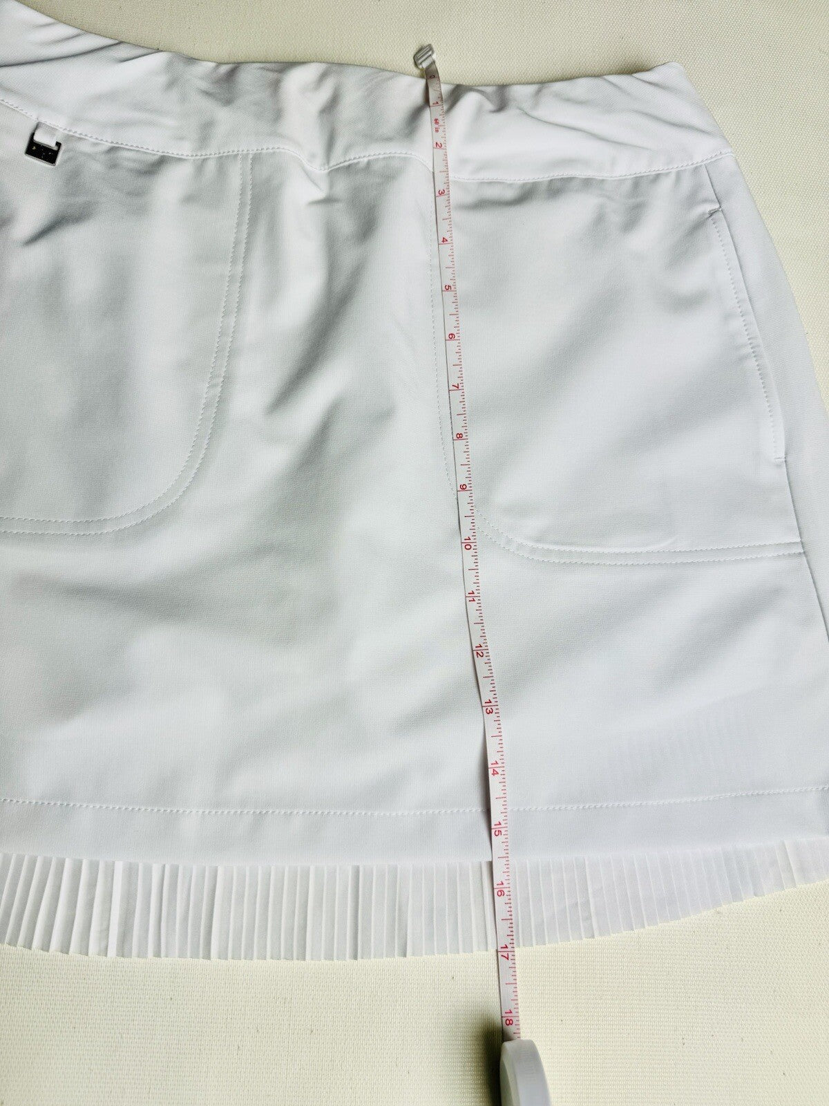 Nivo by Lanctot Women's White Active Golf Skort Skirt Size S Pocket. (B.18)