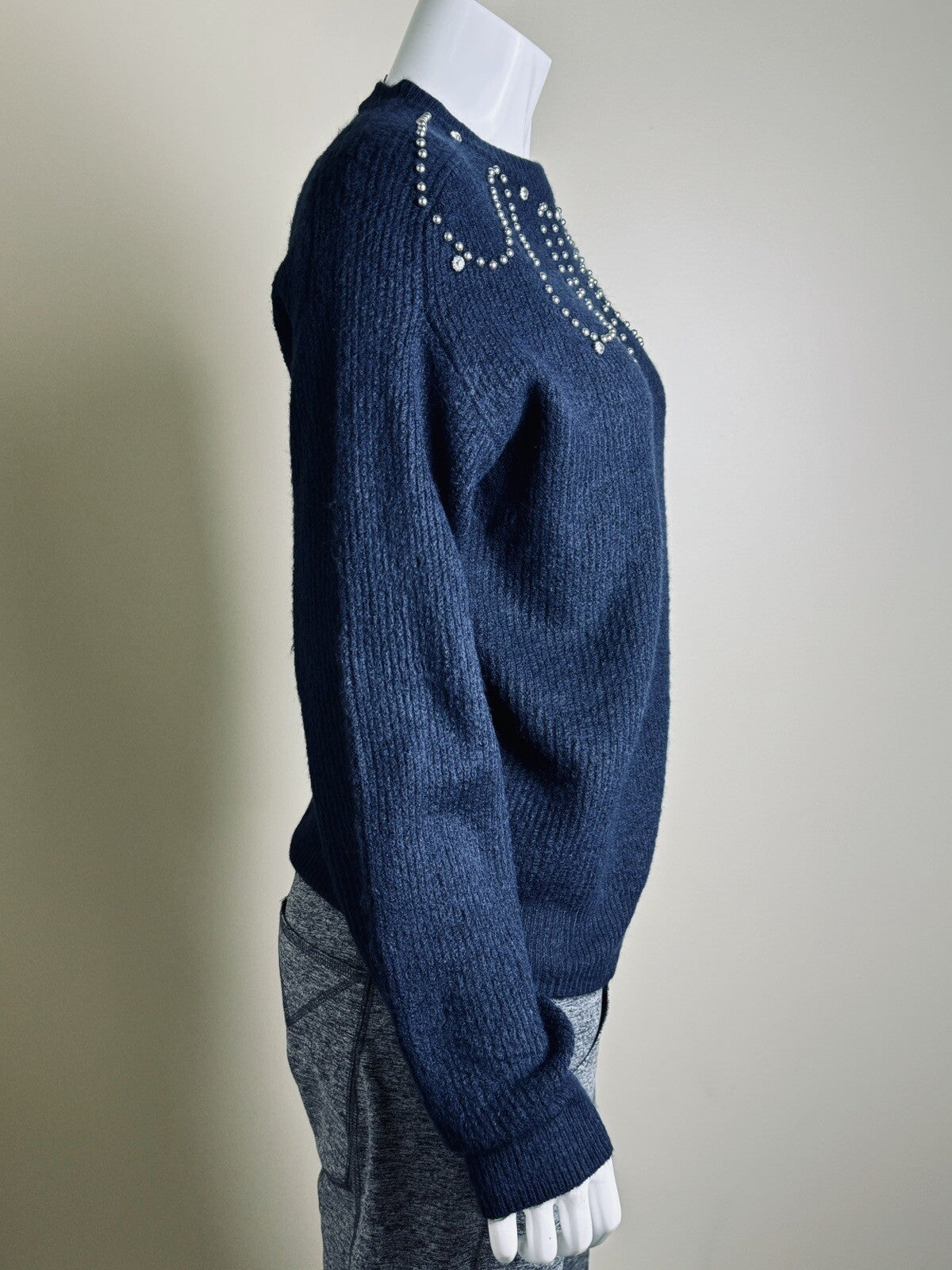 NANETTE LEPORE Women’s Sweater Top Rhinestone Blue Sz M. (B.61)