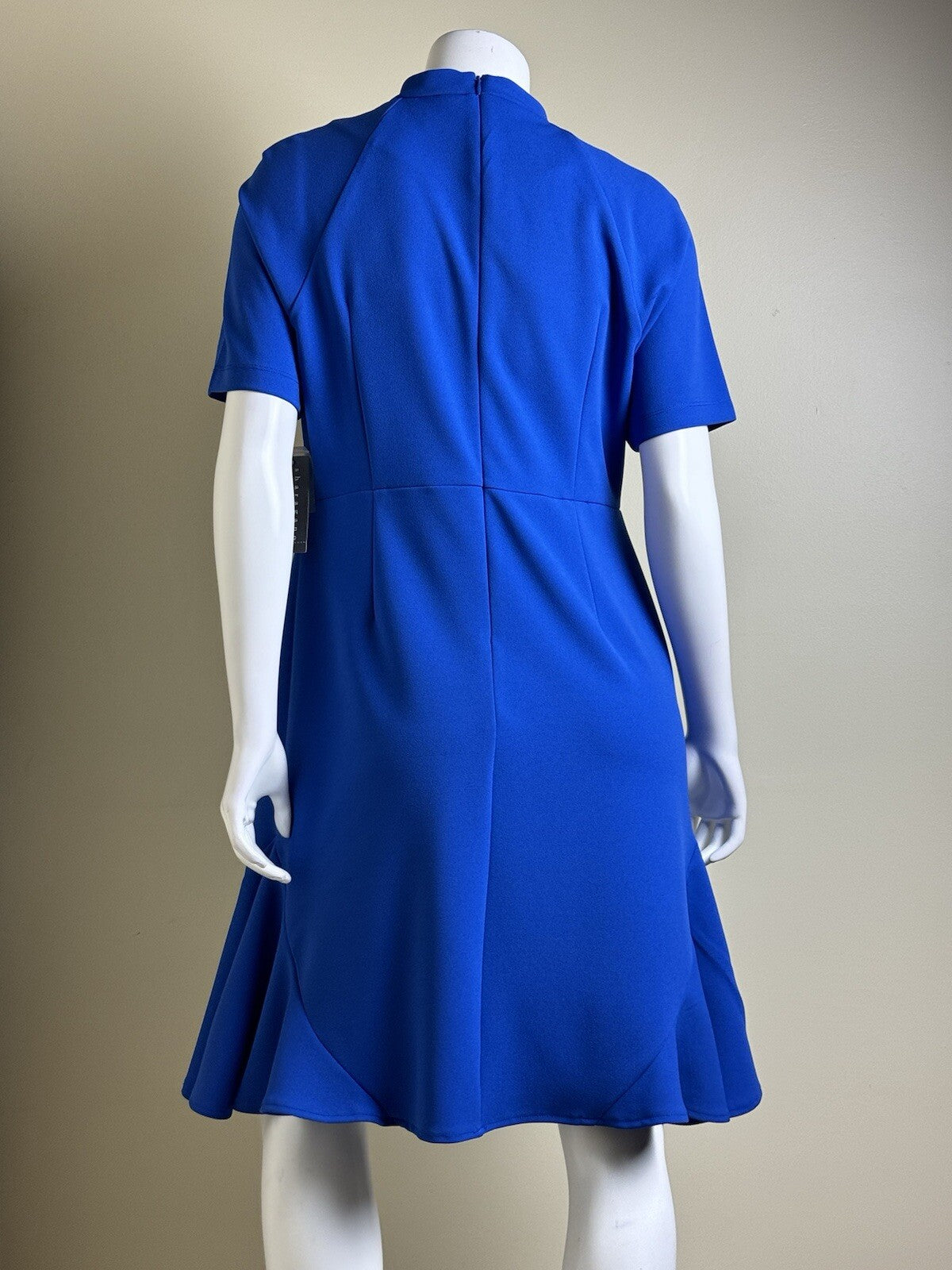 $108 Sharagano Women’s Blue Size 10 Dress (B.97)