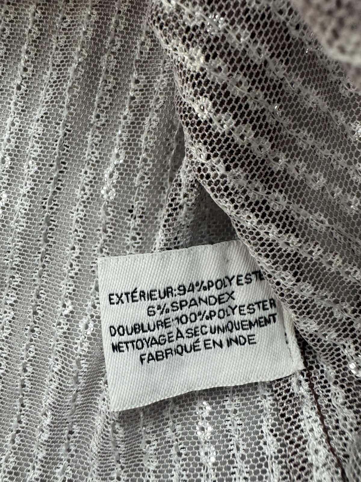 $298 Walter Baker Women’s Sequined Long Sleeve Top Sz S. (B.134)