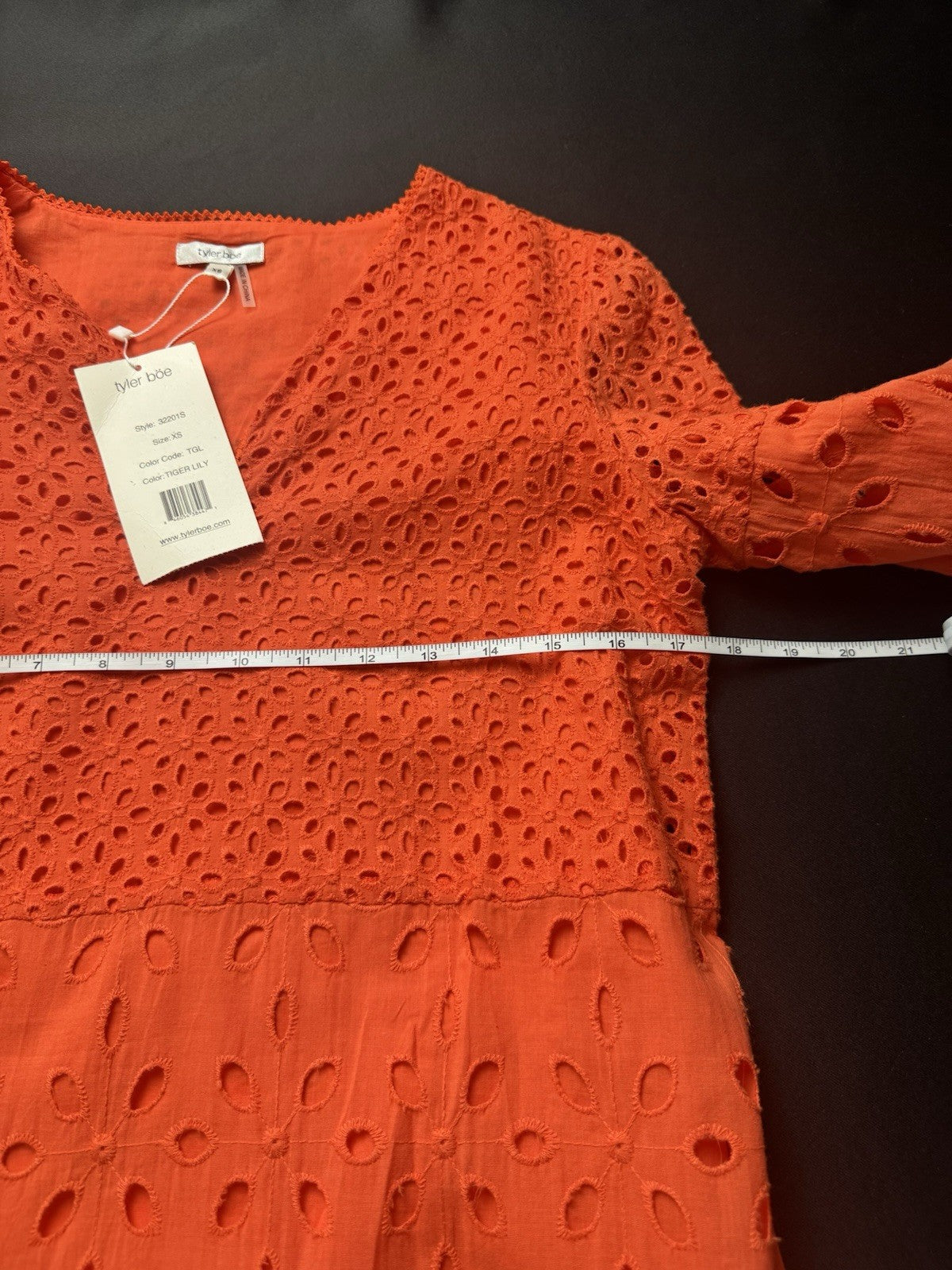 Tyler Boe Women’s Orange Lace Dress Size XS. (B.159)