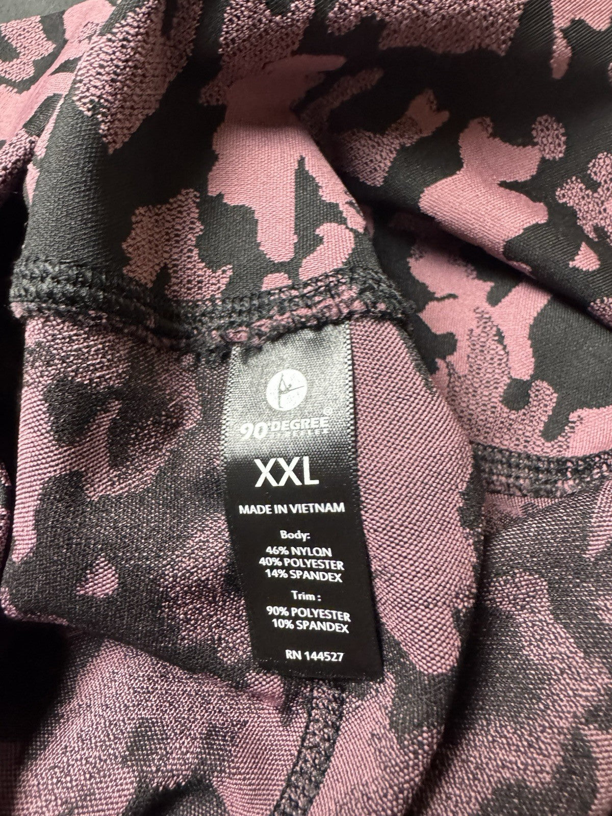 $78 90 Degree By Reflex Tummy Control Legging Sz 2XL. (B.159)