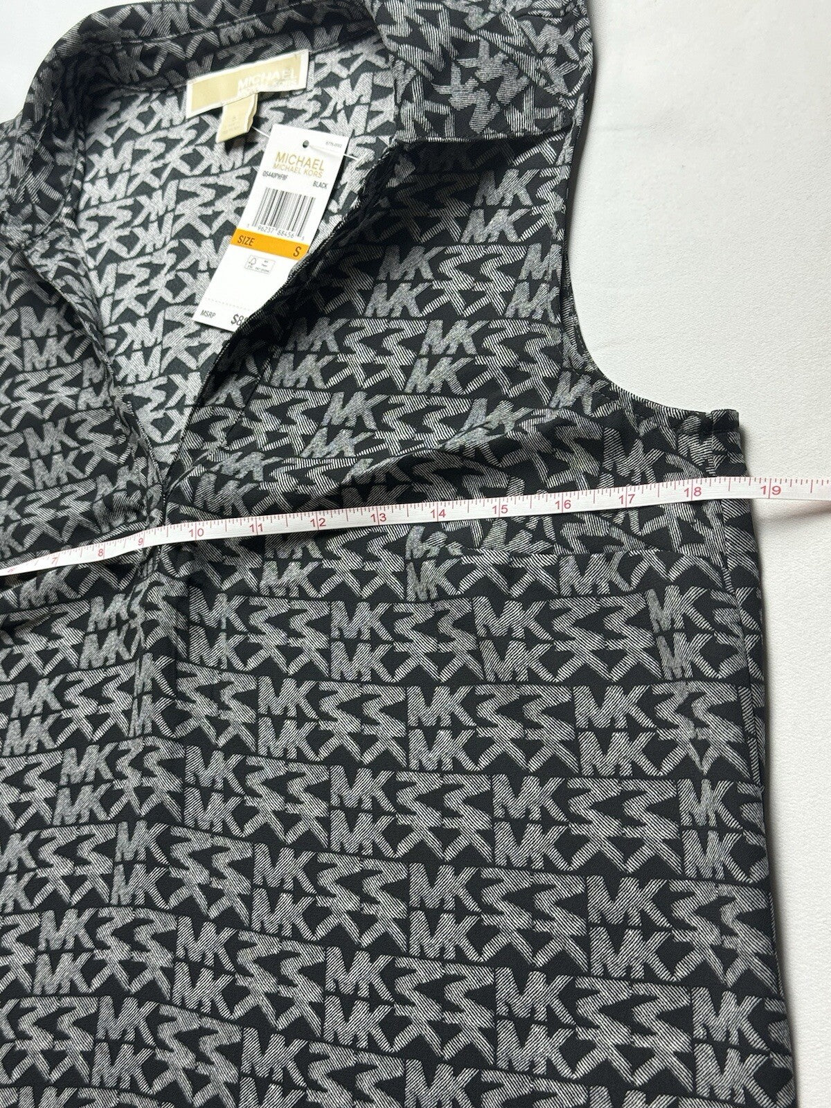 $88 Michael Kors Women’s Top Logo Blouse Sz S. (B.62)