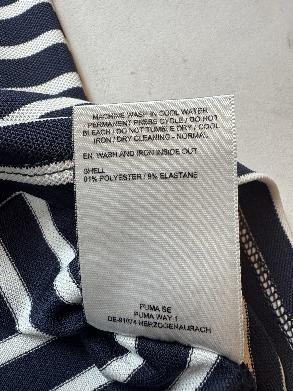 Puma Women’s Golf Shirt Sz S. (B.113/5)