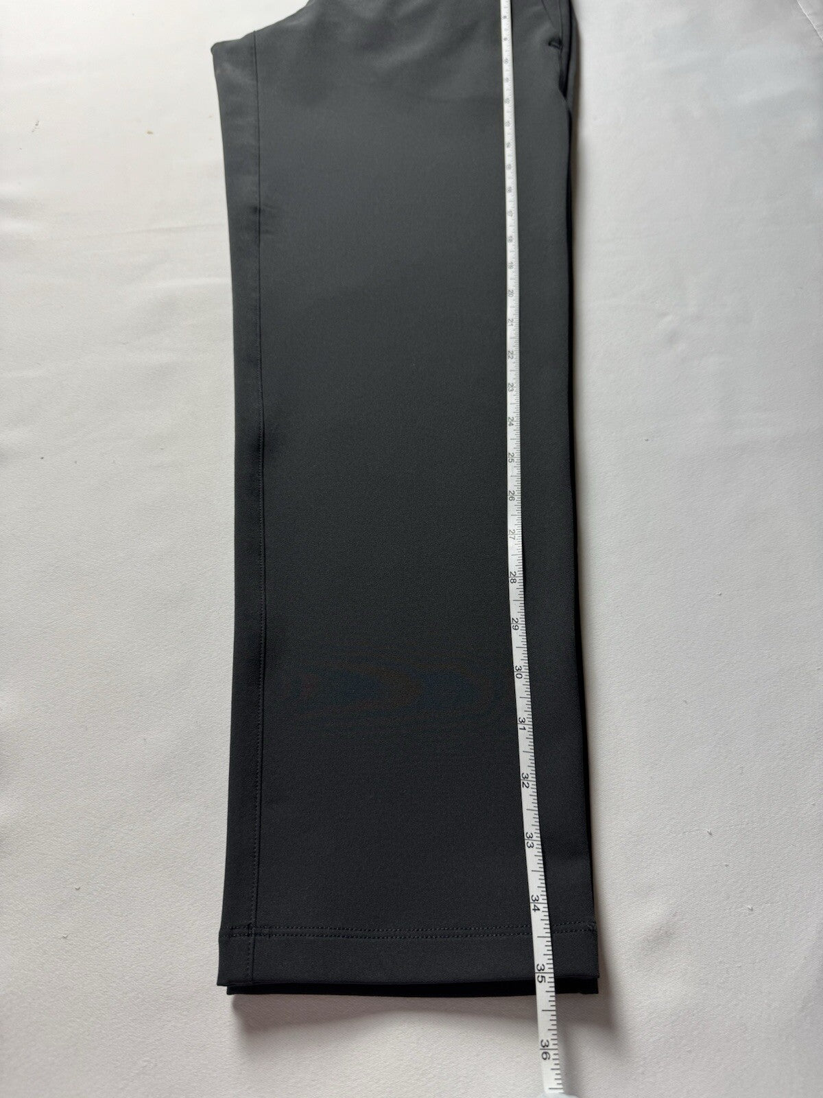 Puma Women’s Black Range Joggers Sz S. (B.125/1)