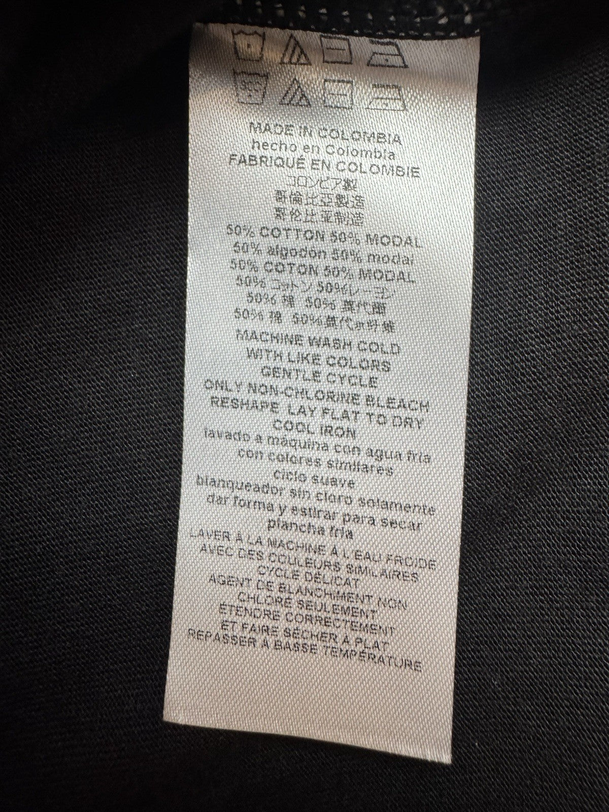 $68 Michael Kors Women’s T Shirt MK Logo Sz XS. (B.167)