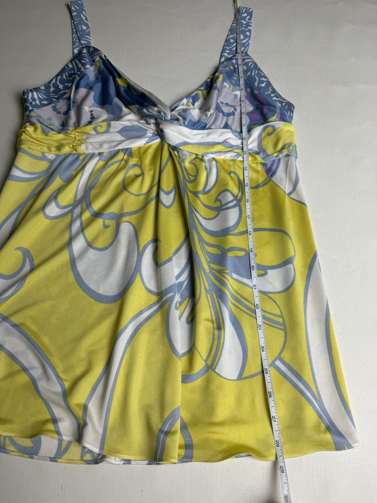 $268 Elie Tahari 100% Silk Rebecca Blouse Yellow Daisy Floral Sz L. (50)