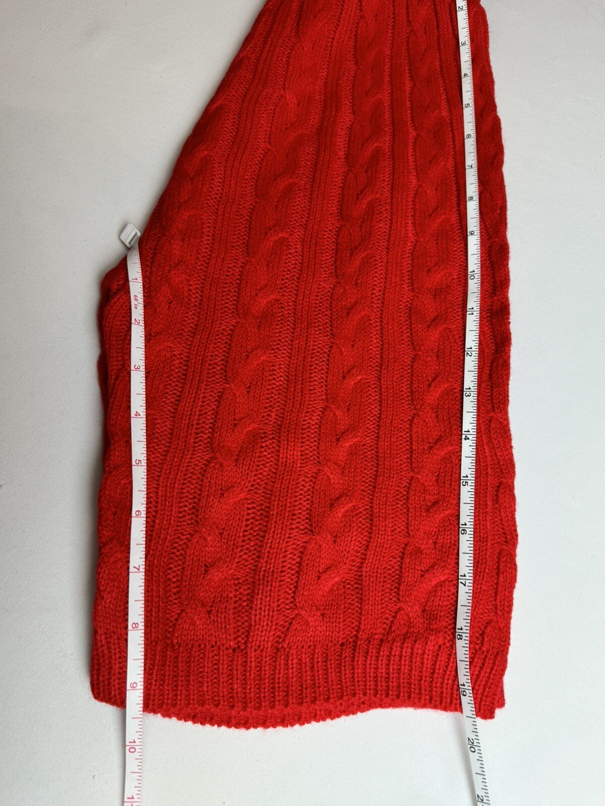 LOVE SENSE Women’s Knit Red Shorts Sz M. (72)