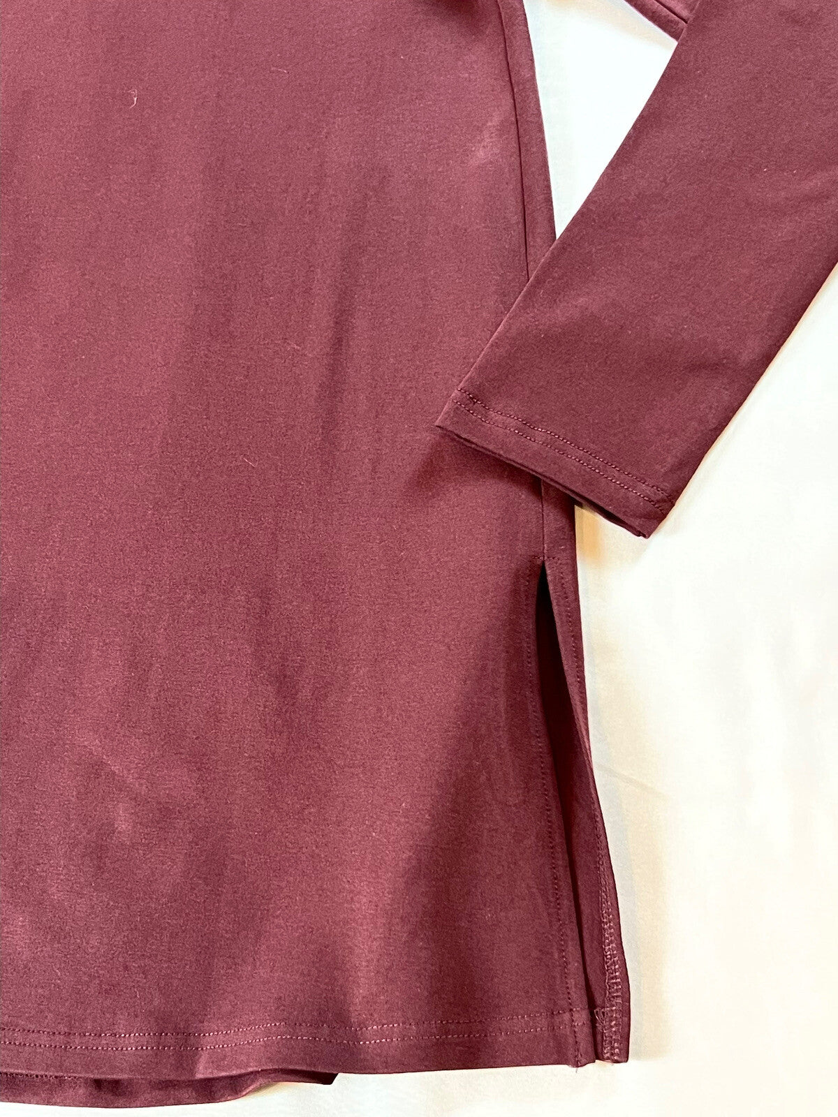 By Design Women’s Long Sleeve Stretch Sweatshirt Size S Marron