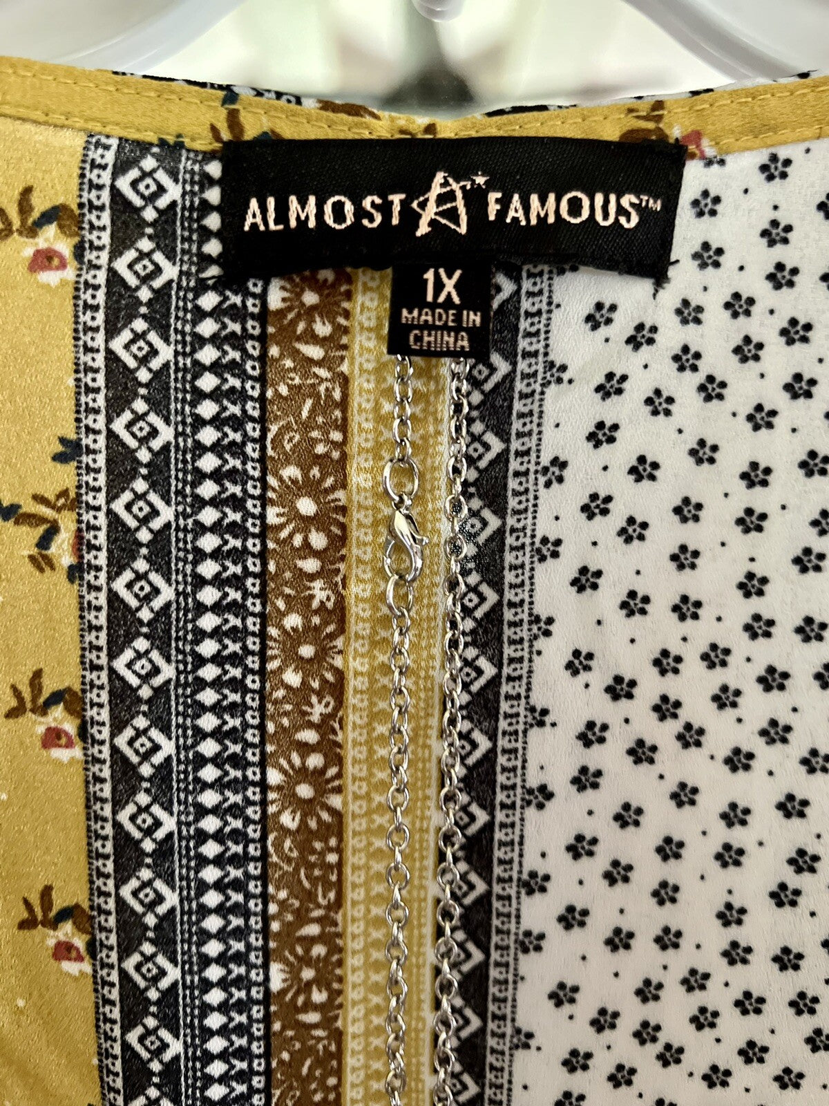 Almost Famous Women’s Kimono Cover Up Sz 1X