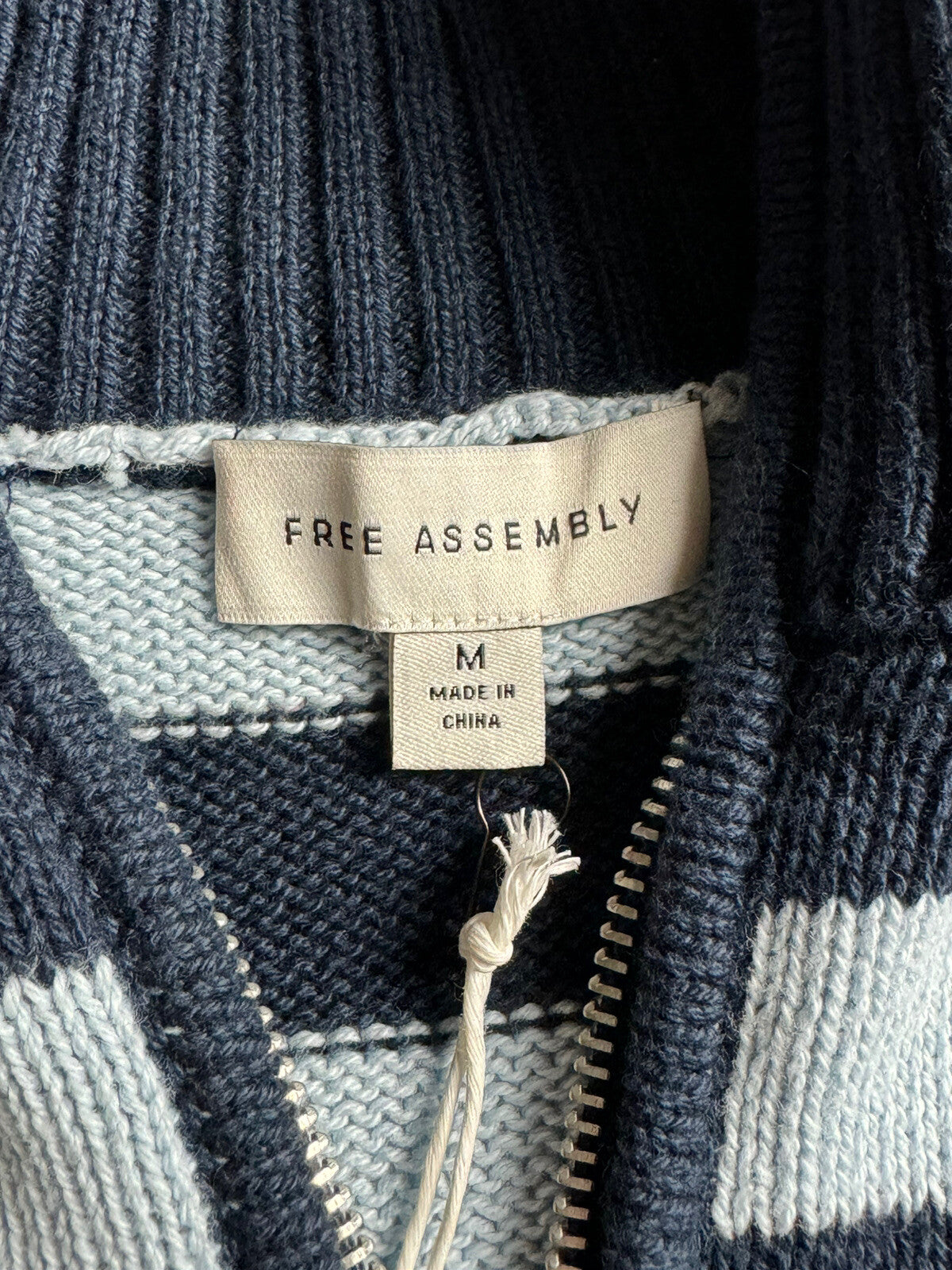 Free Assembly Women’s Knit Blue Dress Long Sleeve Sz M. (61)