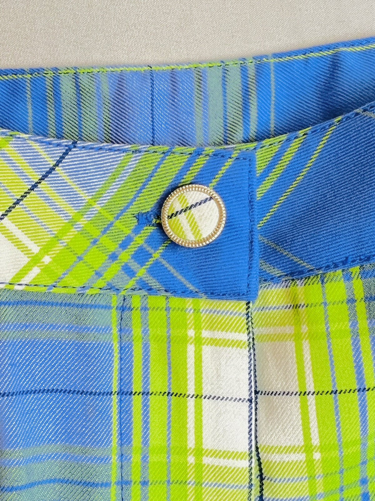 EP Pro Women’s Aqua Blue/Green Plaid Golf Shorts Size 4