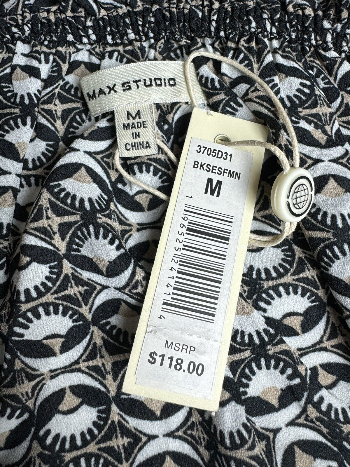 $118 Max Studio Women’s Top Sz M Blouse (B.73)