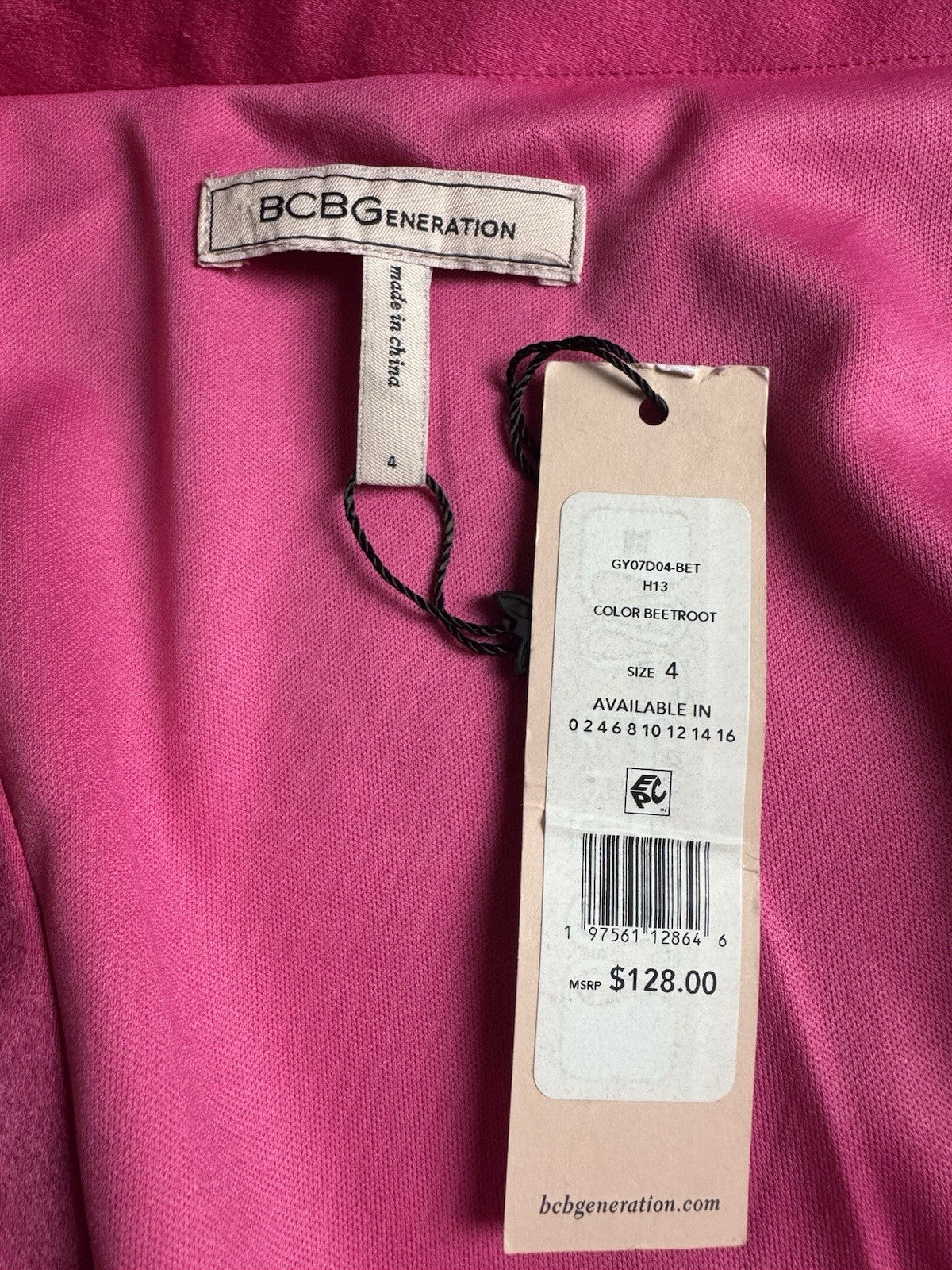 $128 BCBGeneration Women's Fuchsia Flared Dress Sz 4 (B.169)