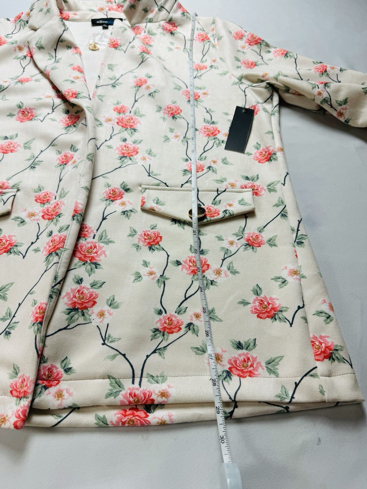 Alice Blue Women’s Floral Cardigan Jacket Sz XL. (B.107)