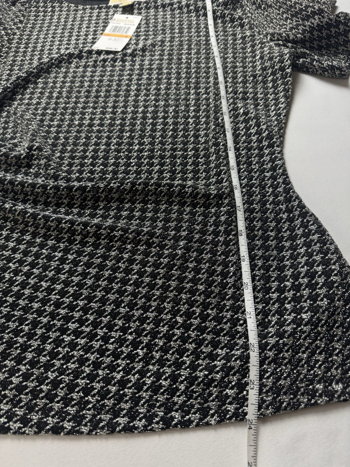 $98 Michael Kors Women’s Top Blouse Sz S. (B.141)
