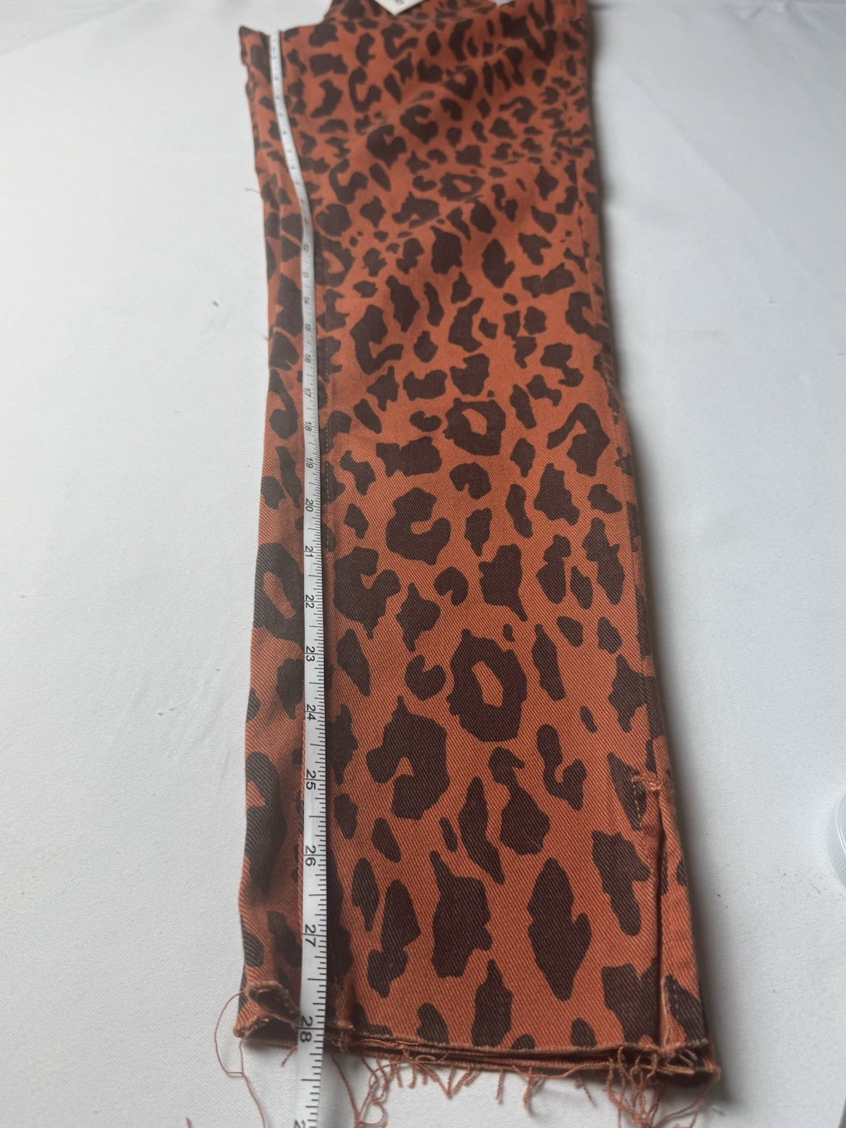 $68 Kensie Vintage Luxe The Ultimate High Rise Leopard Jeans Sz 4/27. (B.152)