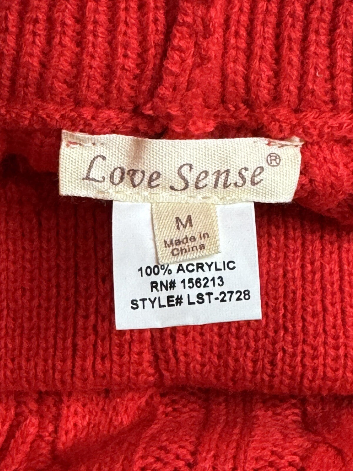LOVE SENSE Women’s Knit Red Shorts Sz M. (72)
